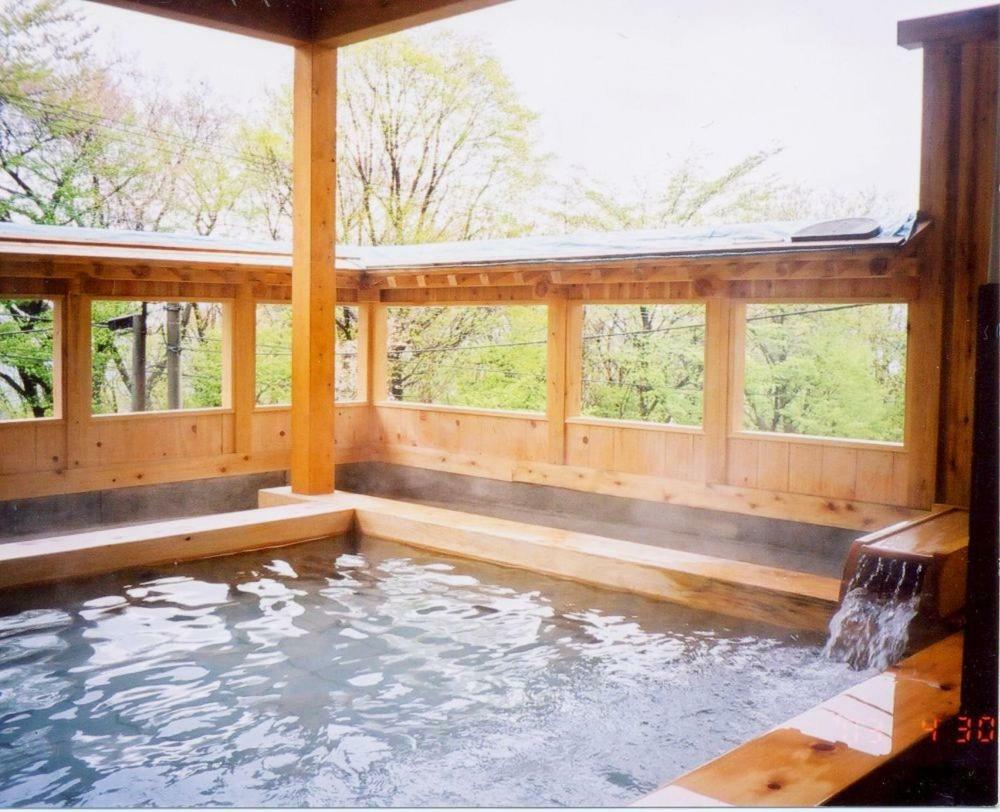 Hotel Ikaho Ginsui Shibukawa Exterior foto
